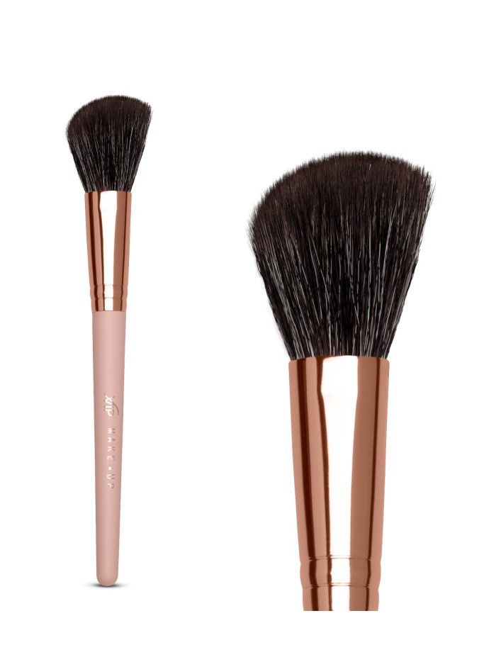 Blush and Contour brush 03